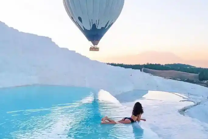 Pamukkale from Antalya: Marble Wonders and Thermal Springs