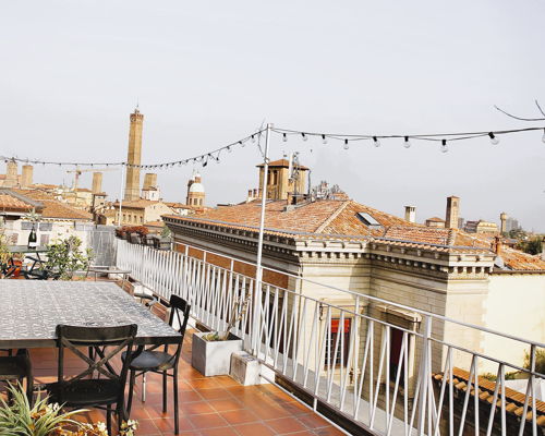 Corsi di cucina Bologna: Cuciniamo insieme con vista sui tetti di Bologna