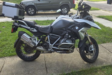 2023 BMW R 1250 GS motorcycle for rent near ROCKVILLE, MD