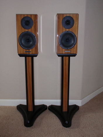 Spendor SA-1 with stands