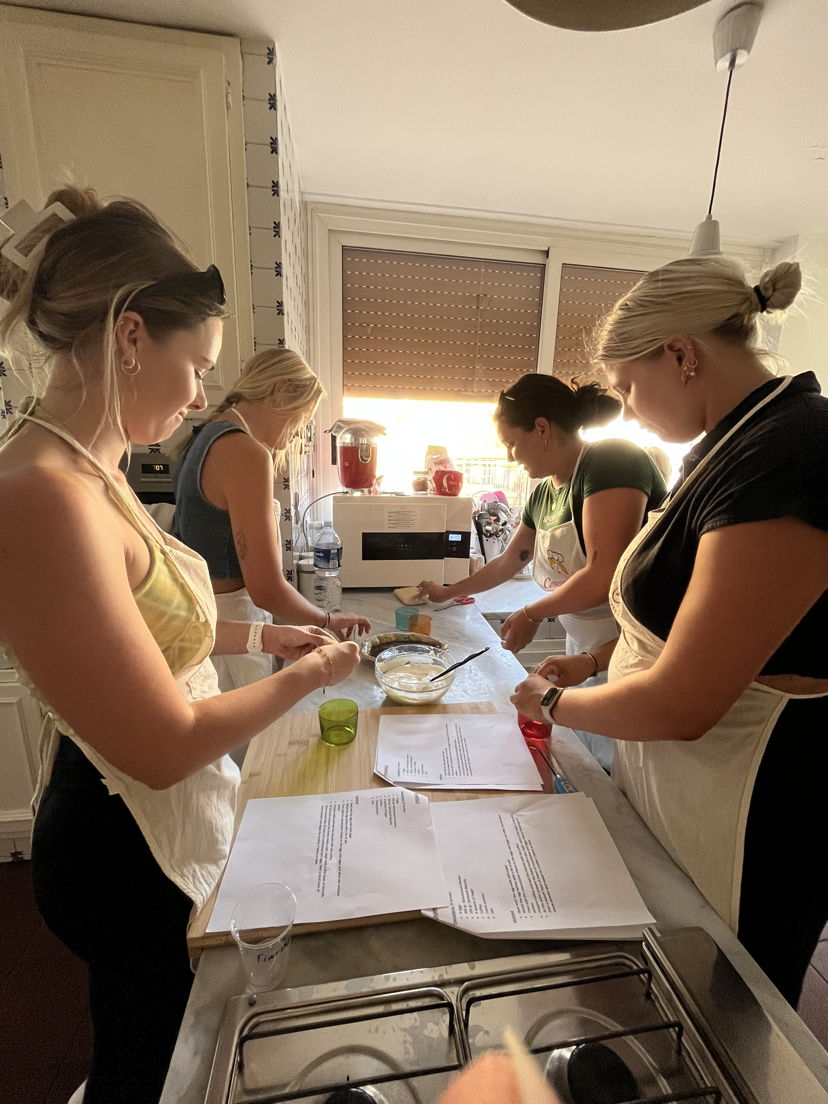 Cooking classes Palermo: Bachelorette party in Sicily