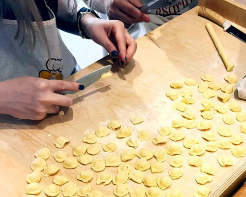 Tour enogastronomici Lecce: Tradizioni a Lecce: tour del mercato e corso di cucina