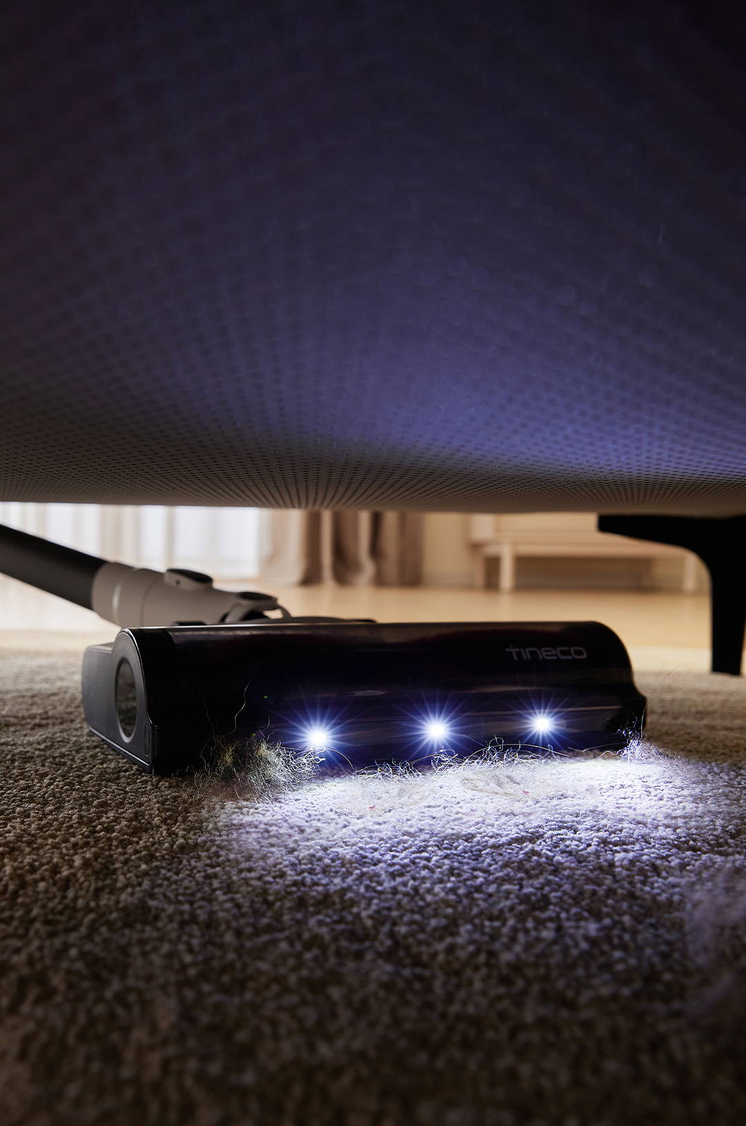 vacuum that cleans hardwood floors 