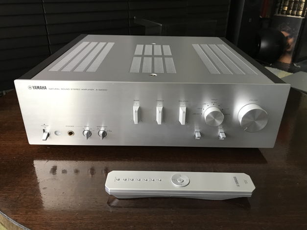 Yamaha A-S2000 Integrated Amplifier Silver and Black