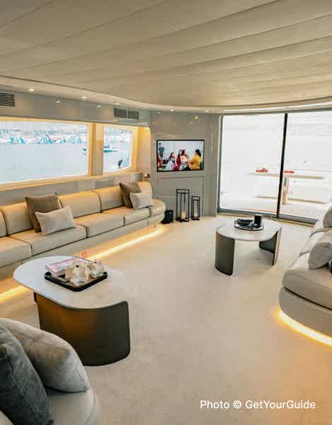 Dubai Marina Yacht Trip with Breakfast - photo 1
