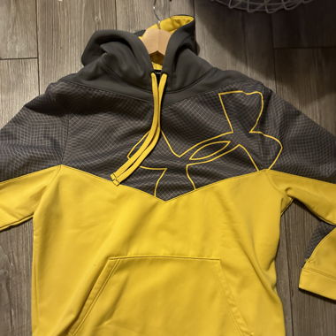 Under armour hoodie