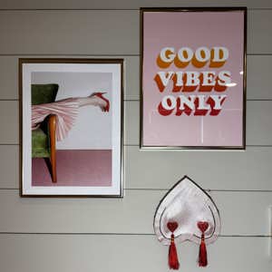 Cheeky Canvas No. 01