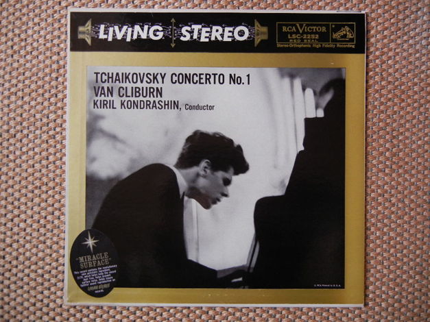 Tchaikovsky - Concerto No. 1-Van Cliburn RCA Living Ste...