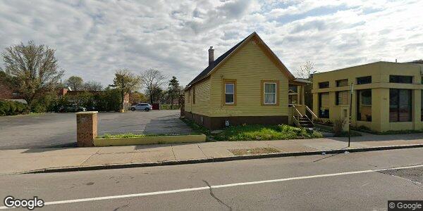 Elmer's Brighton Garage exterior