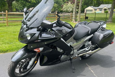 2008 YAMAHA FJR1300AE ELECTRIC SHIFT motorcycle for rent near Norristown, PA