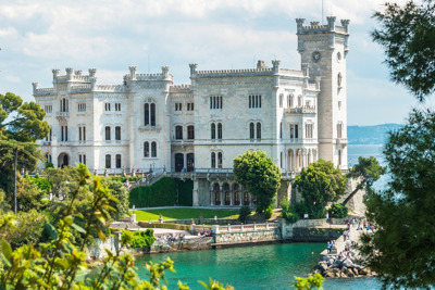 Путешествие из Словении в Италию, в замок любви и страсти, Мирамаре, Триест