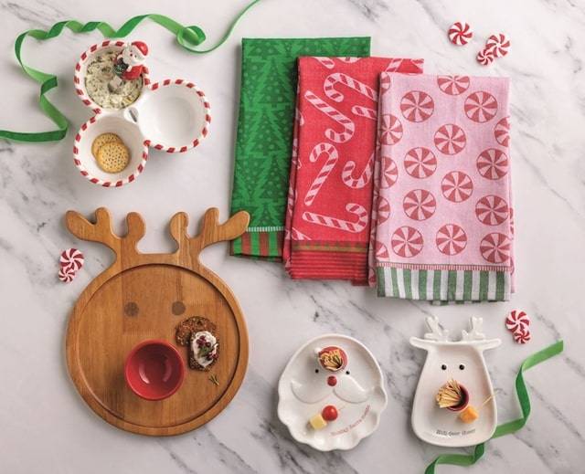 raz imports christmas tree ornament glass ball with cardinal and glitter detail