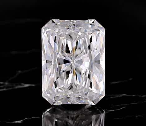 Important qualities of radiant cut diamonds - Pobjoy Diamonds 