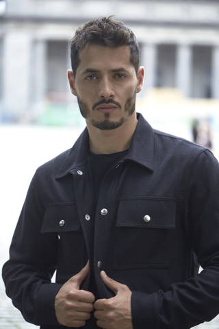 Manzul Tavrus