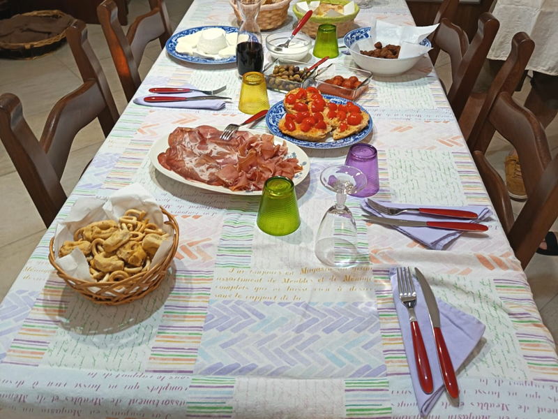 Cours de cuisine Brindisi: En préparant ensemble les orecchiette des Pouilles...