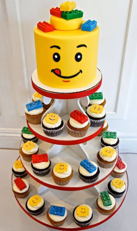 lego cupcakes