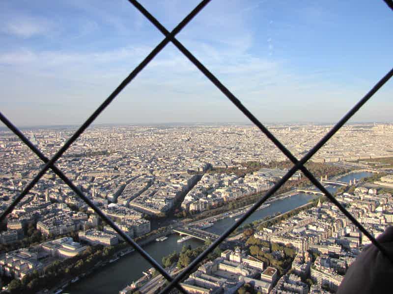 2-hour Eiffel Tower Direct Access Guided Tour - photo 5