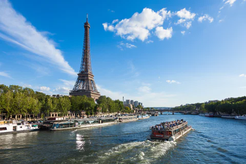 Morning Cruise: Seine + Hidden Canal Saint-Martin Tour