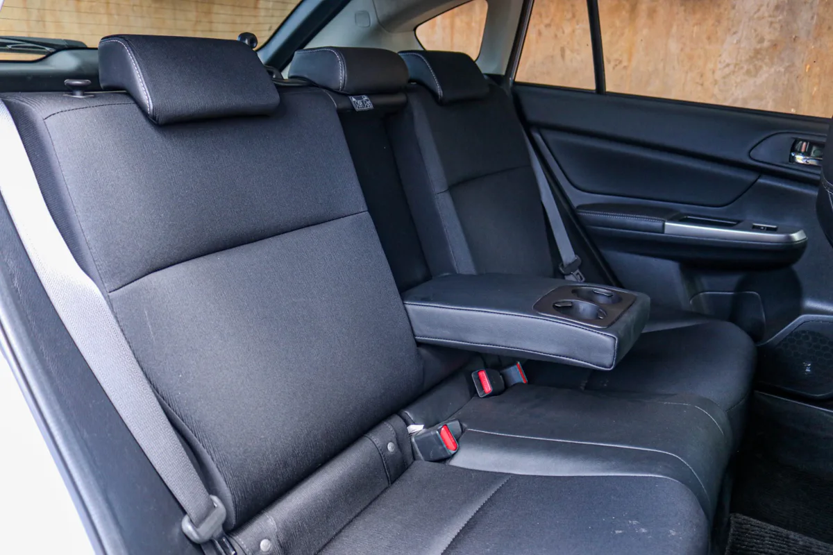 2016 Subaru Impreza — Royal Max Motors — photo 11 of 19
