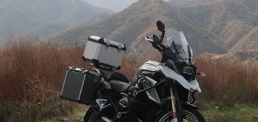 2015 BMW R 1200 GS motorcycle for rent near Los Angeles, CA