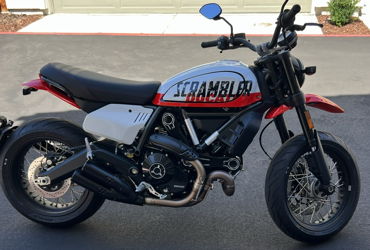 2022 DUCATI SCRAMBLER URBAN MOTARD motorcycle for rent near Union City, CA