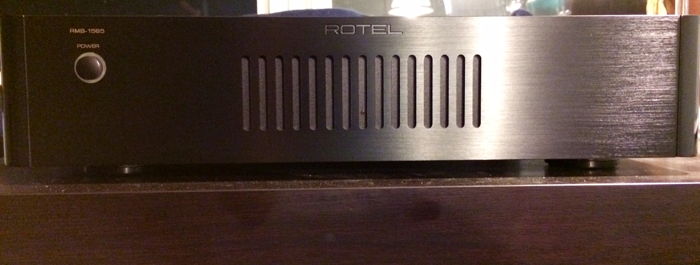 Rotel RMB-1565 Class D 5x100w Black in Excellent Condtion