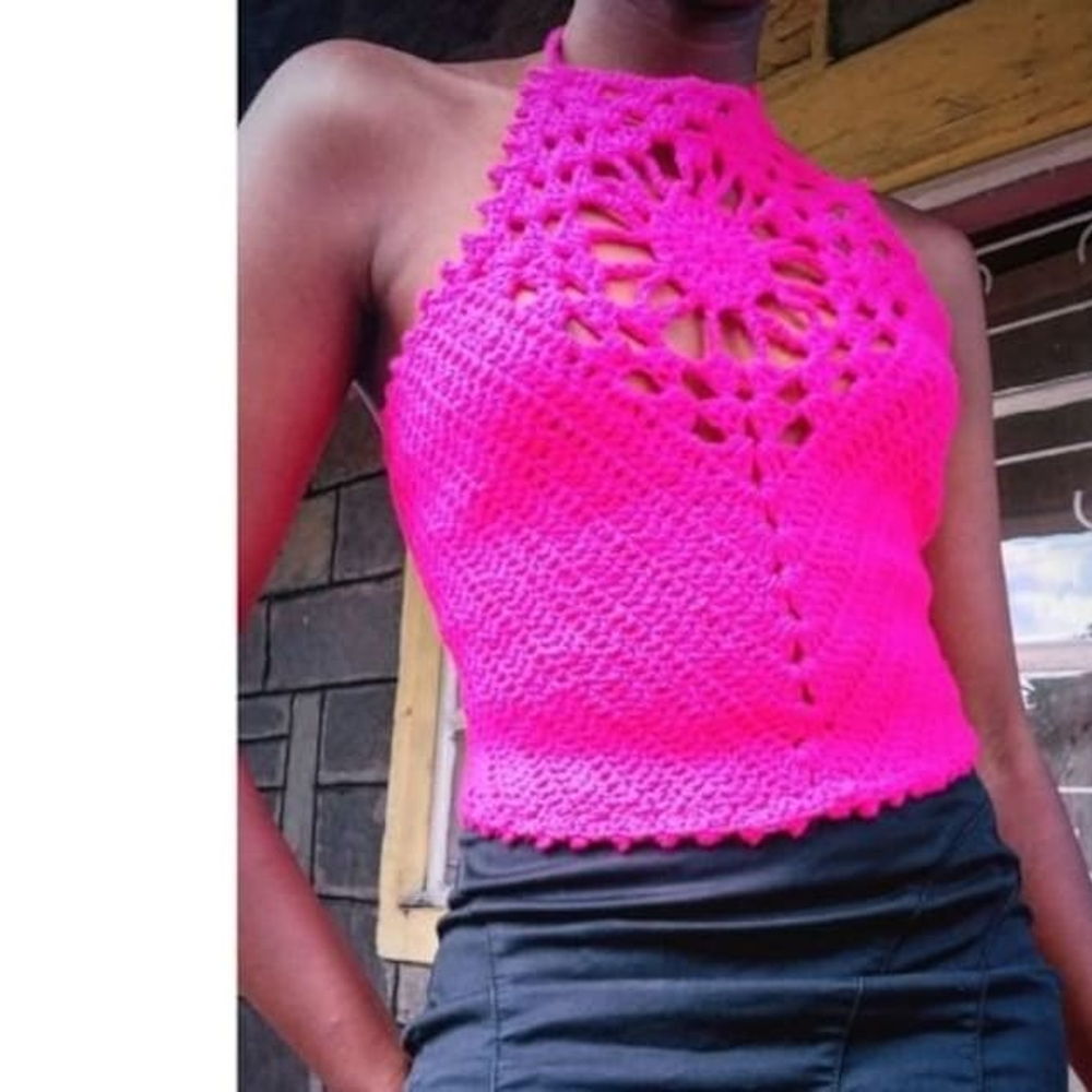 PINK FLOWER FLARE HALTER TOP