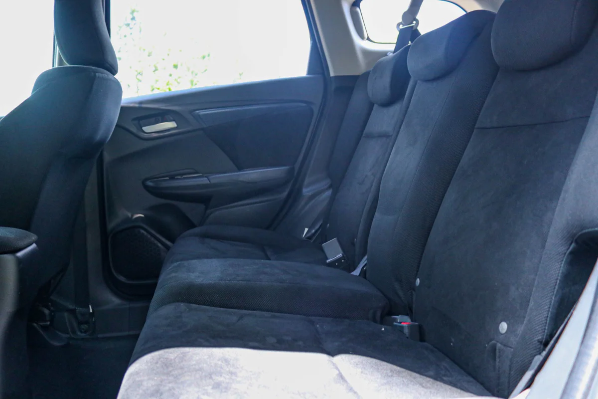 2016 Honda Fit Shuttle — Royal Max Motors — photo 6 of 12