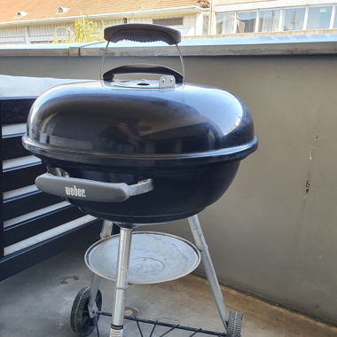 Weber Holzkohlegrill