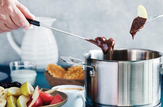 Fondue au chocolat à la nougatine d’amandes