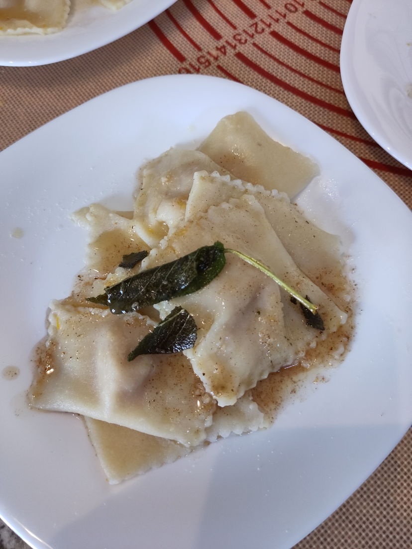 Corsi di cucina Lucca: Segreti della cucina tradizionale toscana la pasta all'uovo