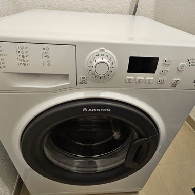 Machine à laver Ariston 8kg