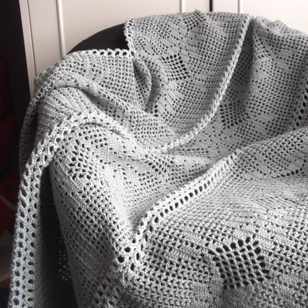 Romantic gray crochet blanket