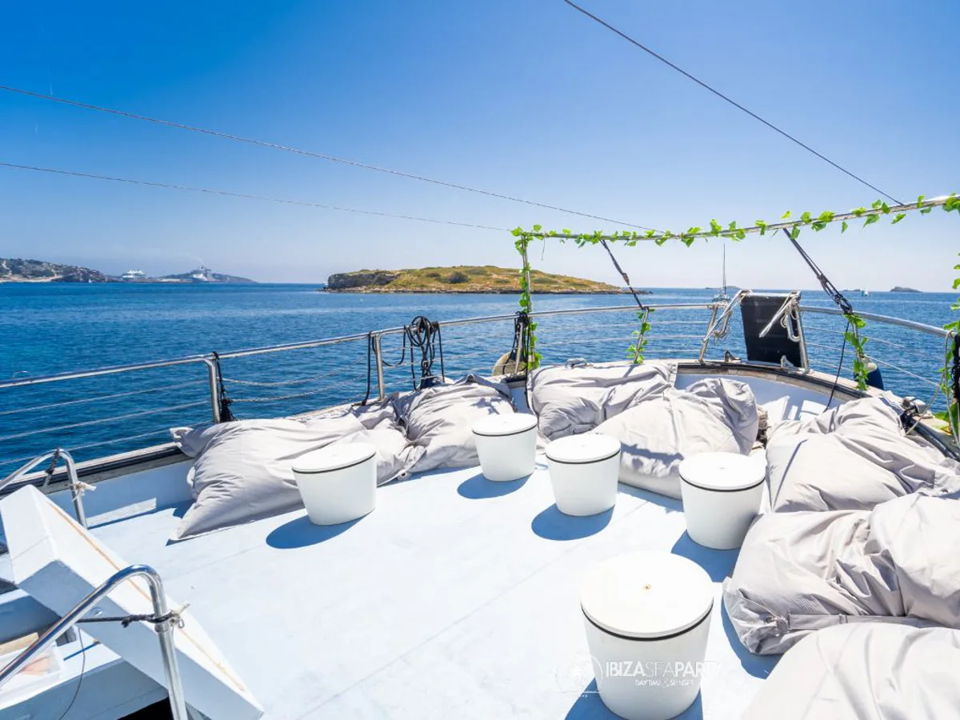 Vip Catamaran Ibiza
