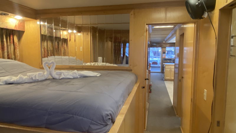 Boat Image 8