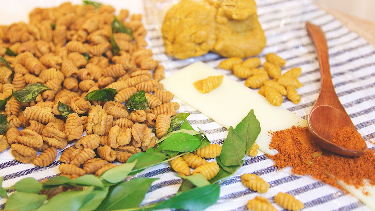 Kuih Siput · Southeast Asian Recipes · Nyonya Cooking Kuih Siput · Southeast Asian Recipes · Nyonya Cooking