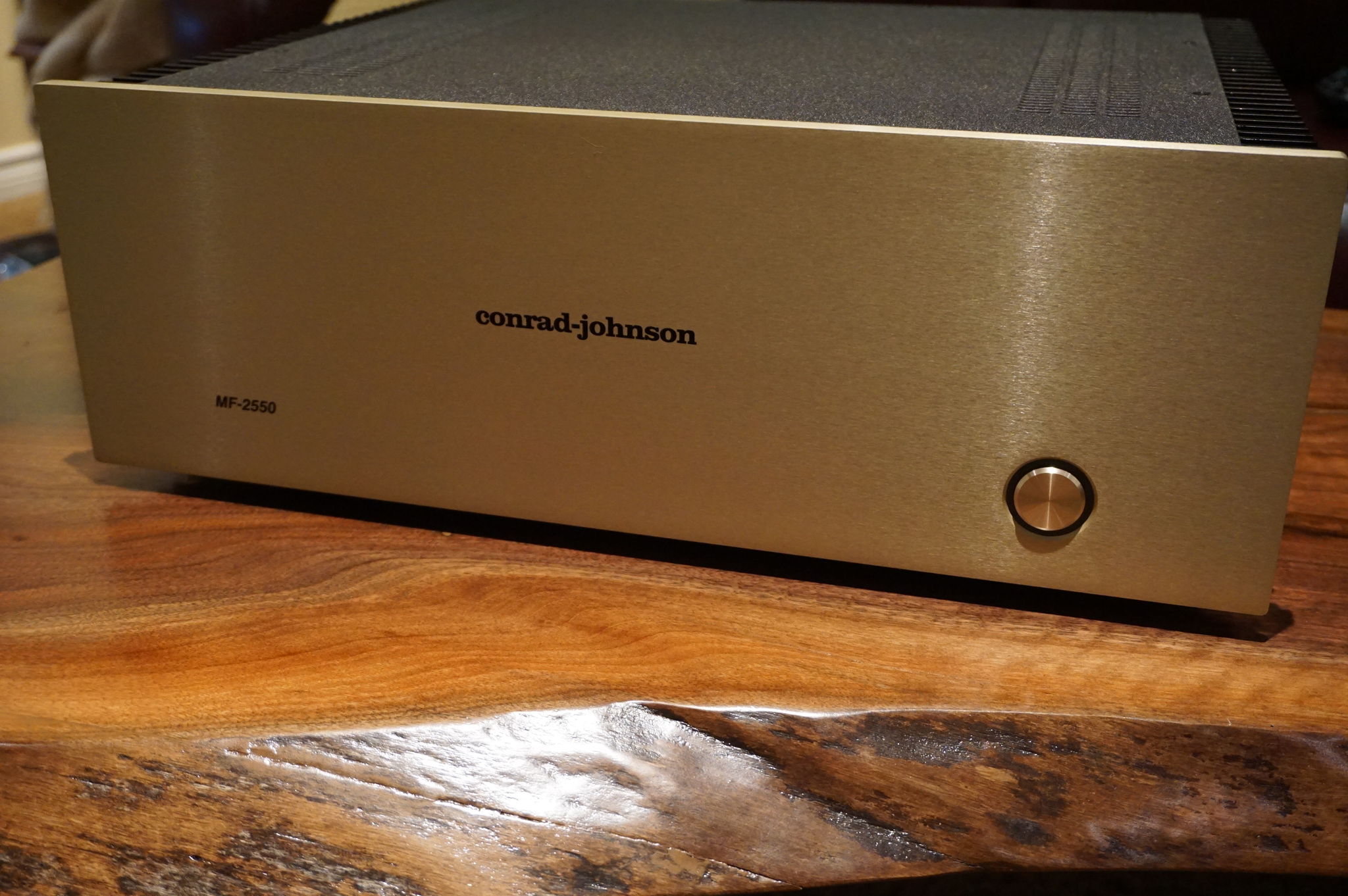Conrad Johnson MF-2550SE SPECIAL EDITION Amplifier,  **... 2
