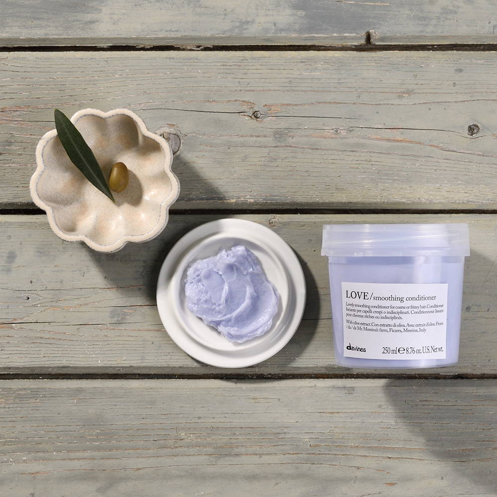 Davines -LOVE SMOOTHING