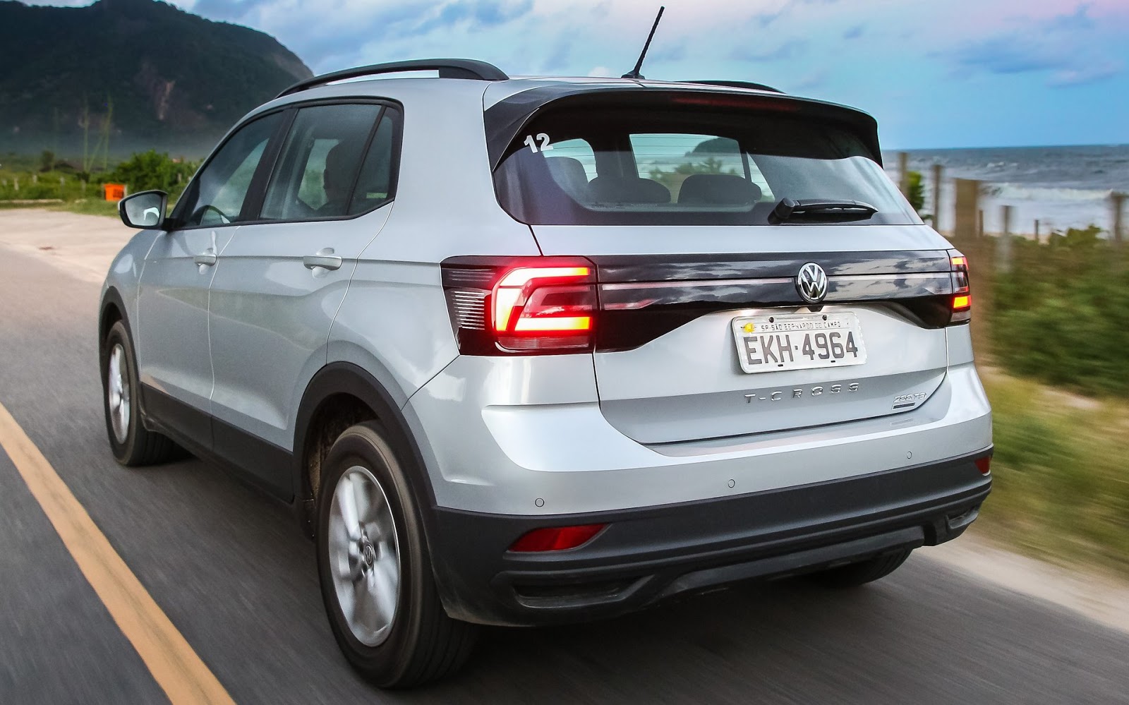 Volkswagen t cross 2020