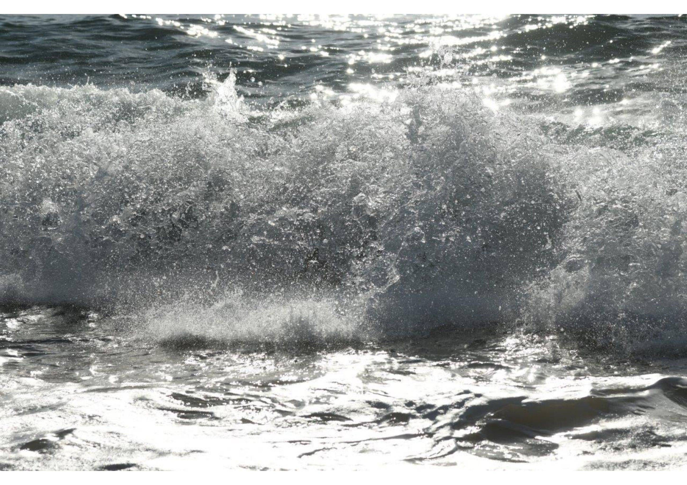  Crashing Waves