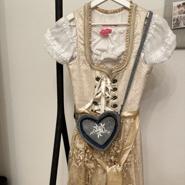 Dirndl