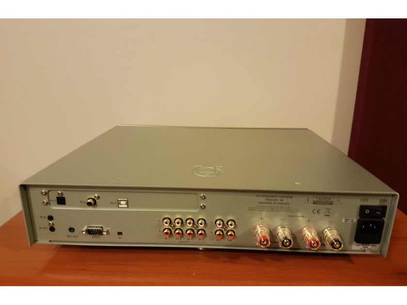 Primare I-22 Integrated Amplifier with DAC. Reduced.