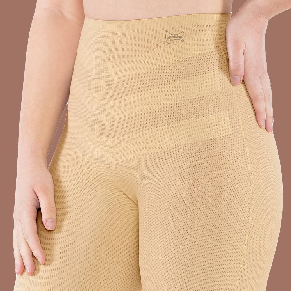 Mini Shapewear for women with targeted compression at adbomen 