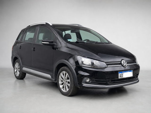 Volkswagen Suran Track 1.6 MT 2019