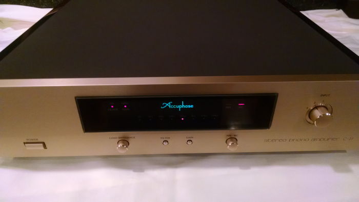 Accuphase C-27 Phono Preamp