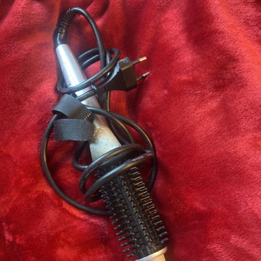Blowout styling tool