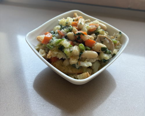 Cooking classes Cortona: Tuscan aperitif: trio of bruschetta and Tuscan Ribollita