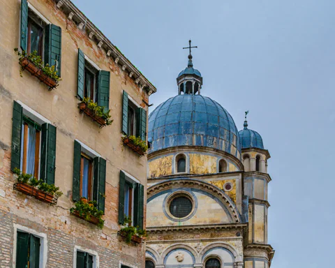 The Ancient Jewish Ghetto Tour