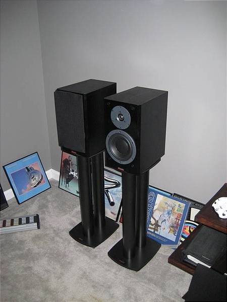 Dynaudio Focus 140