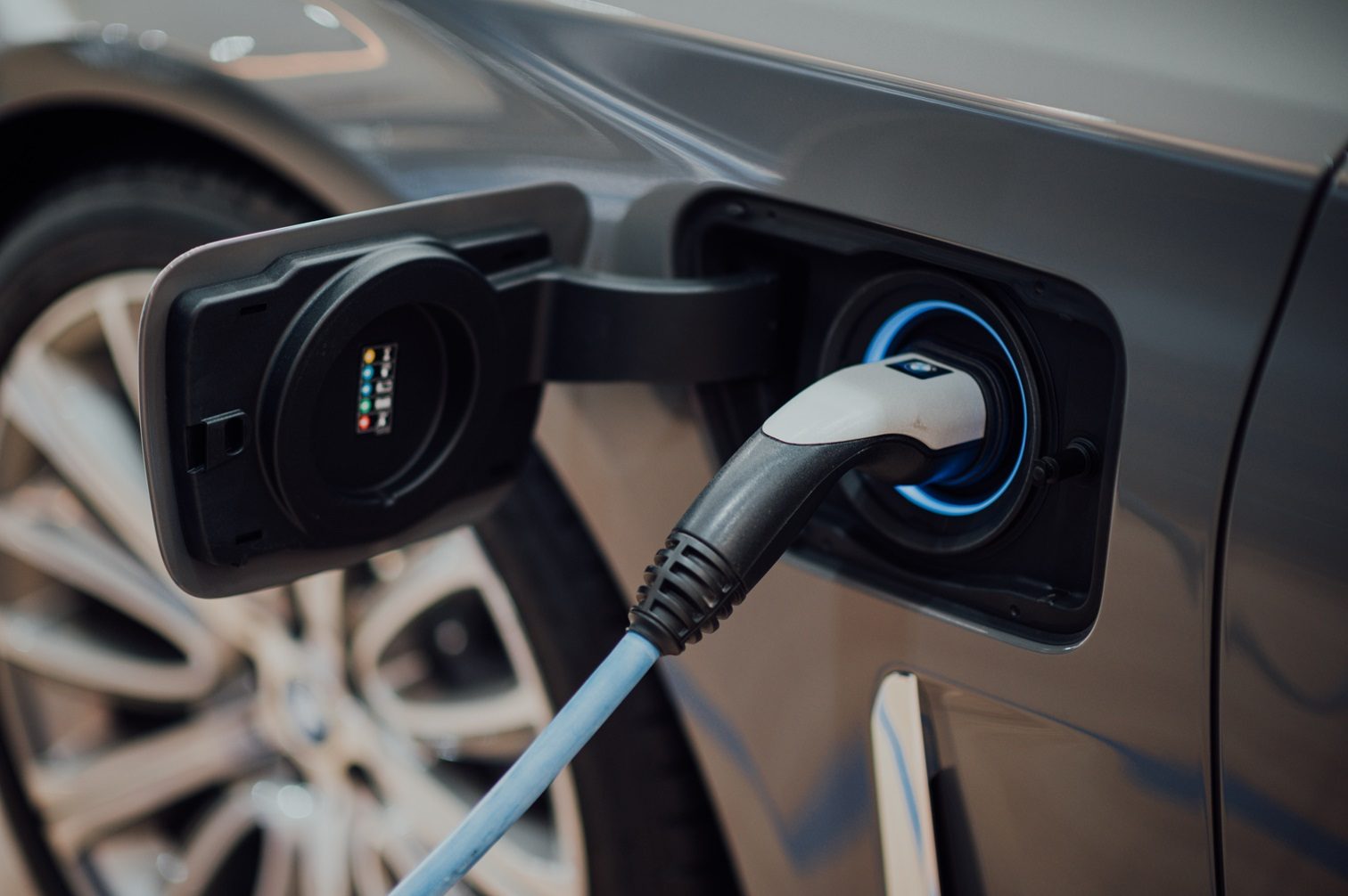 Electric vehicle on charge